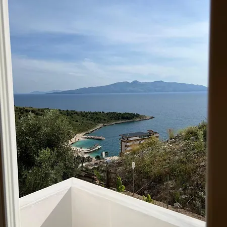 Natasha's * Sarandë