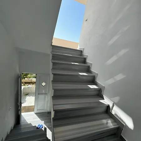 Natasha's Sarandë