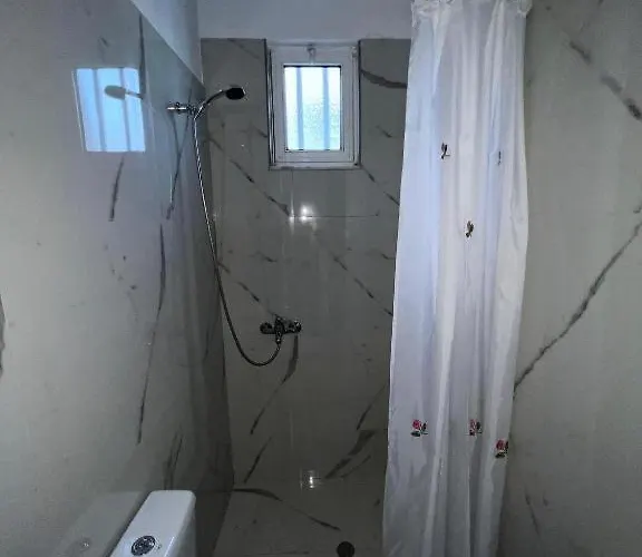 Natasha's Appartamento Sarandë